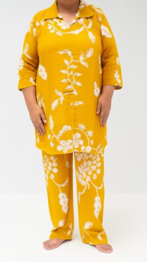 plus size co-ord set in mustard yellow color