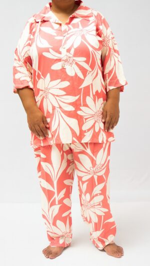 plus size co-ord set in pink color