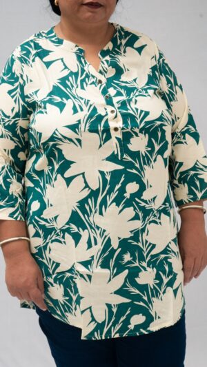 Plus size cotton floral tunic