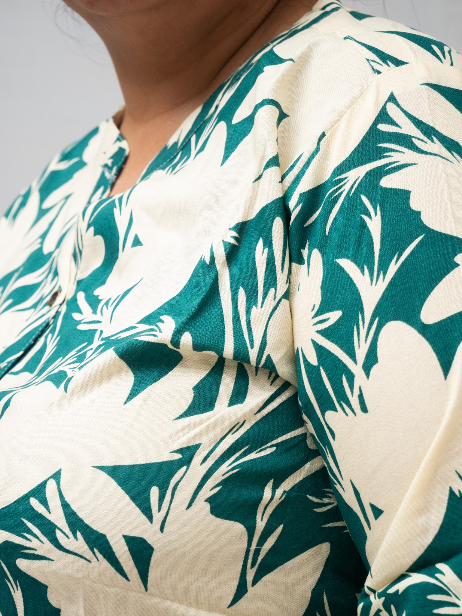 Plus size cotton floral tunic