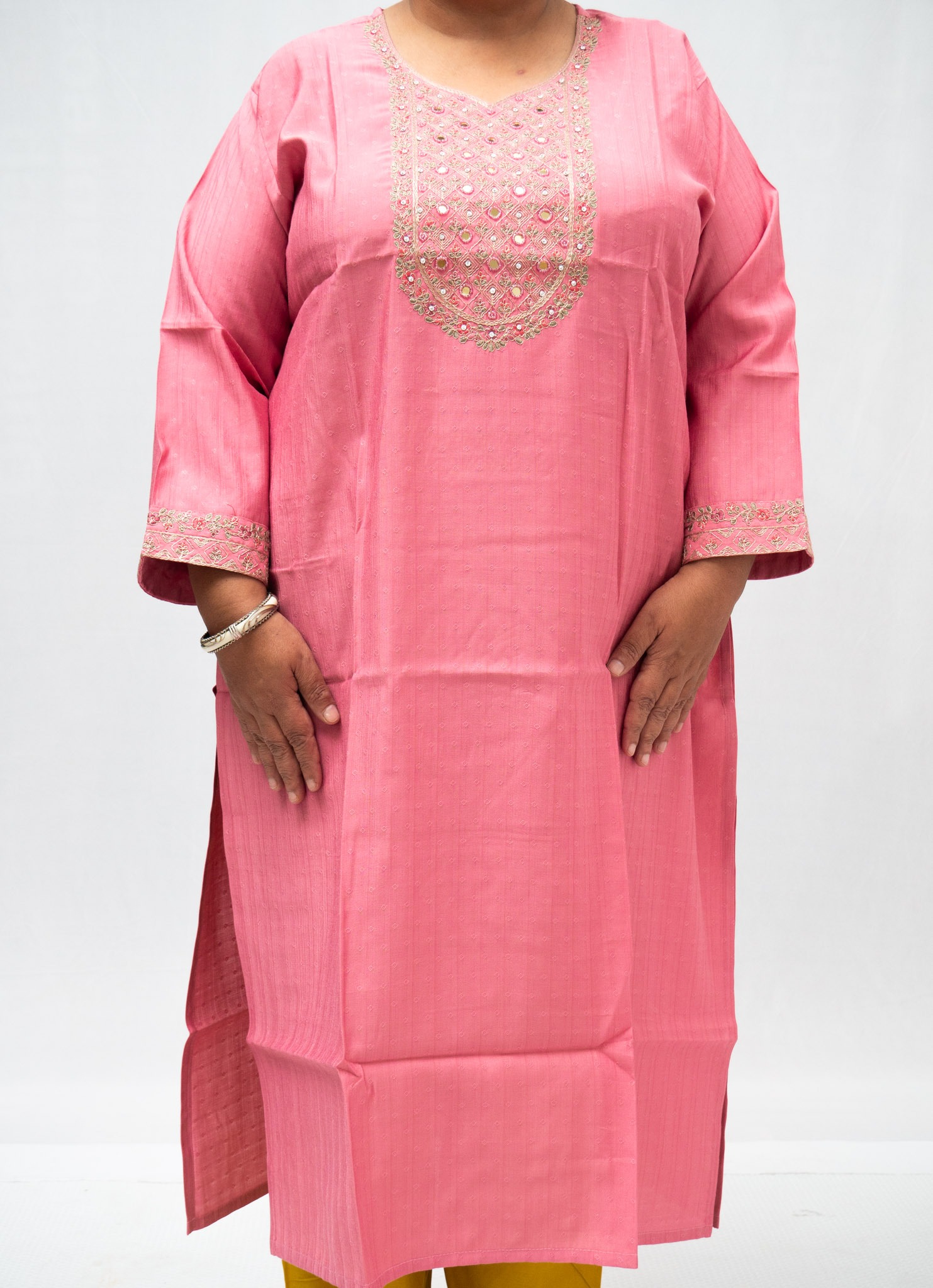 Embroidered U neck Kurta